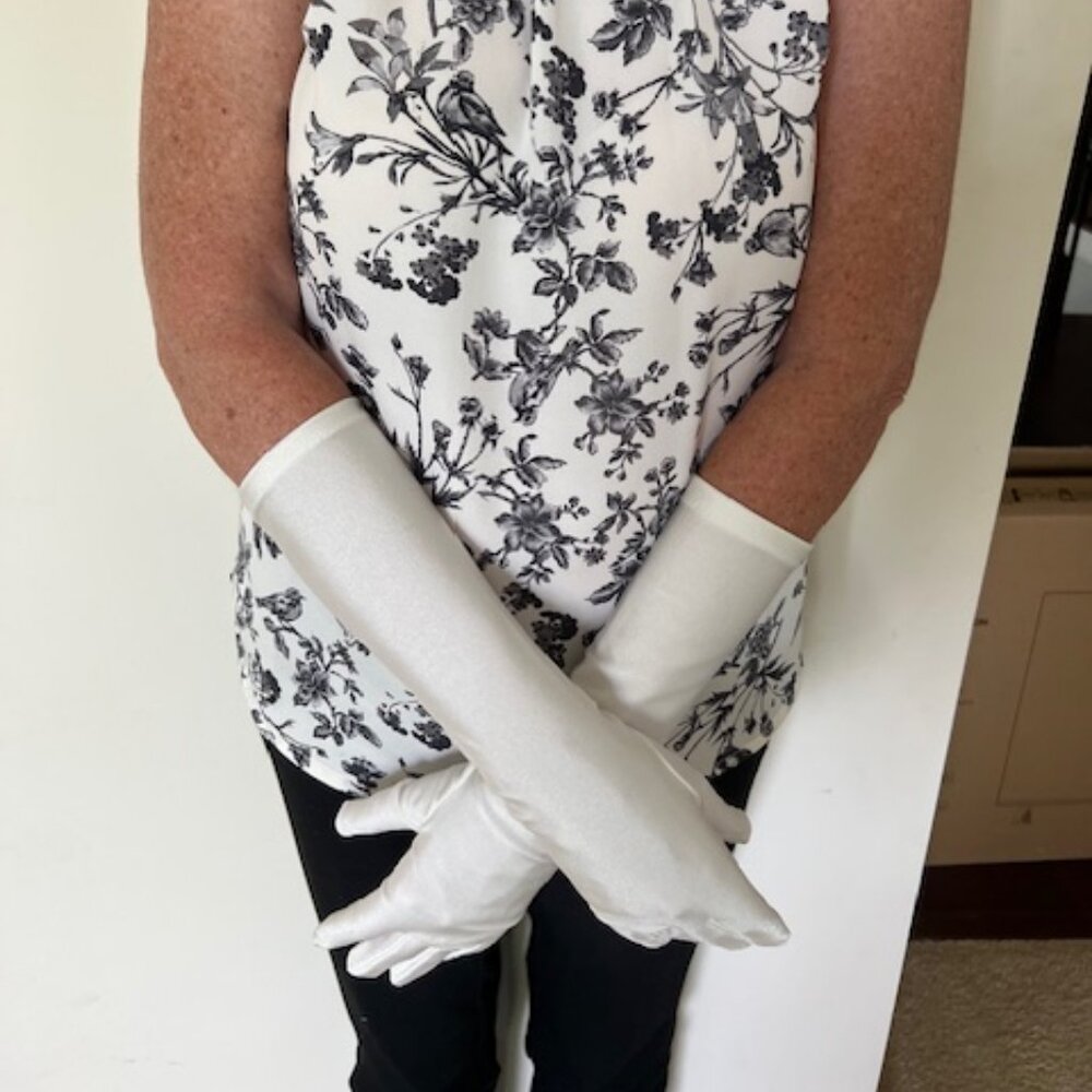 NWT White Satin Elbow Formal Gloves